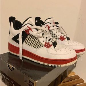 Air Jordan 4 excellent condition